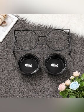 Small Pet Bowl Set with Metal Stand